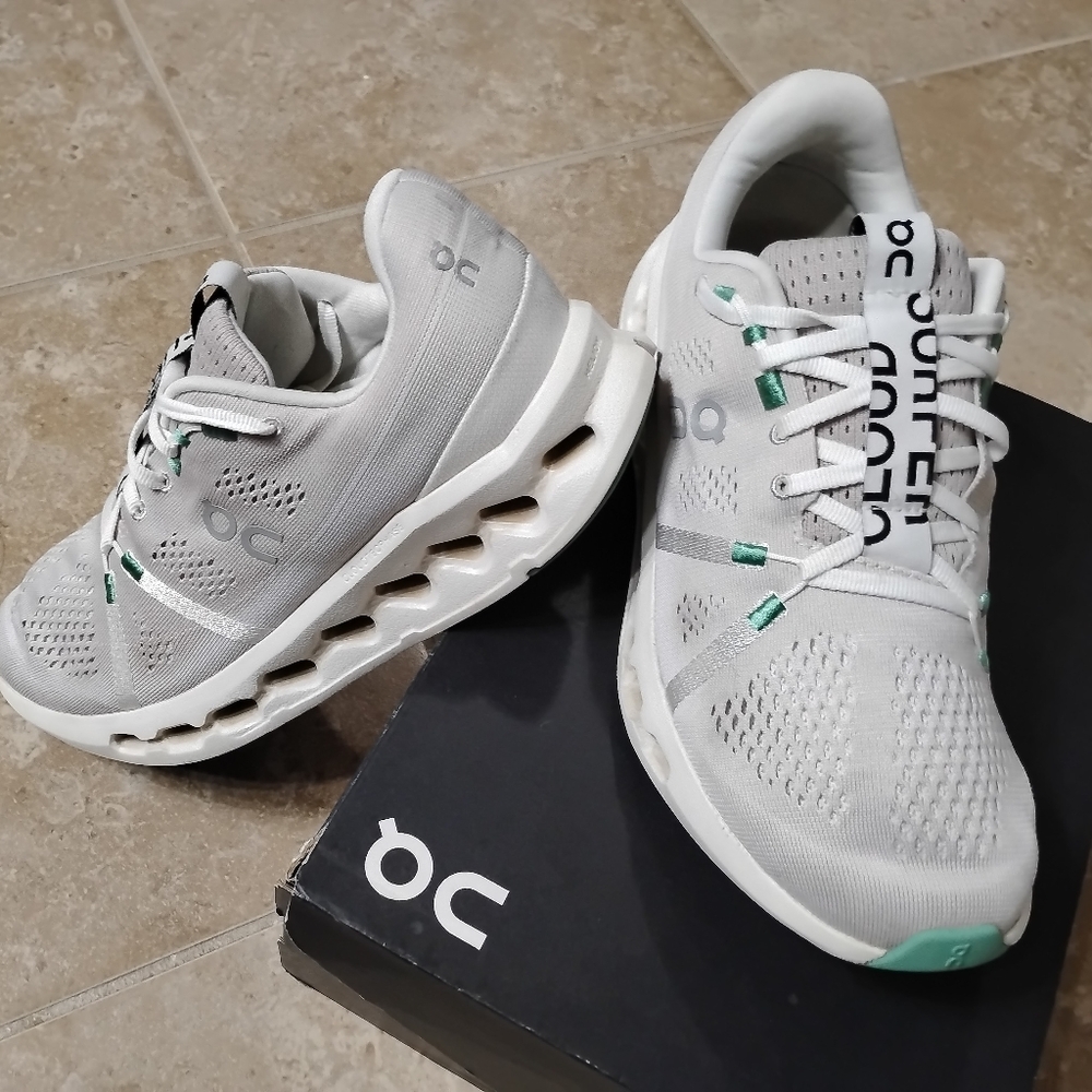 On Cloudsurfer 7 Running Shoes M8/W9.5